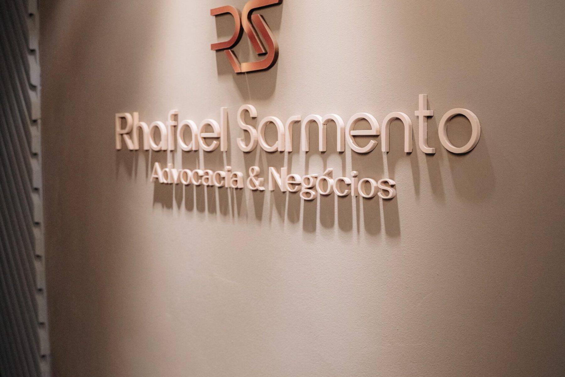 1e00d275-6f06-43f1-9834-102a1804d615